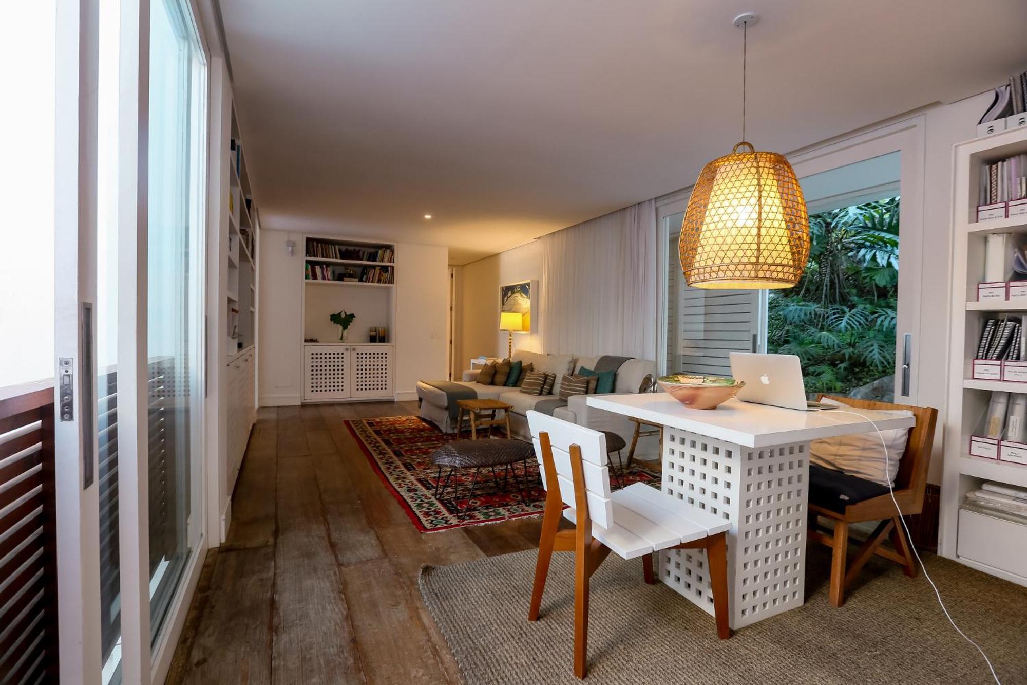 Tropical Contemporary Suites Araquari Exteriör bild